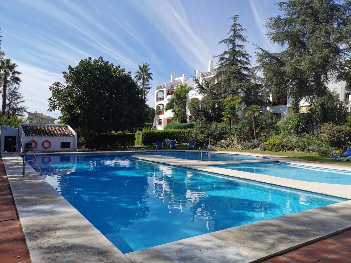 شقة Nueva Andalucia - Penthouse ماربيا المظهر الخارجي الصورة